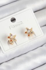 Pirinç Zirkon Taşlı Yıldız Model Gold Renk Çocuk Küpe