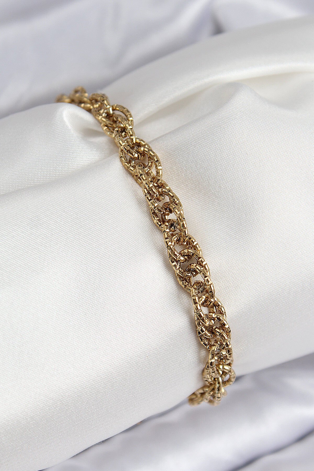 316L Çelik Klasik Dövme Halat Zincir Model Gold Renk Kadın Bileklik