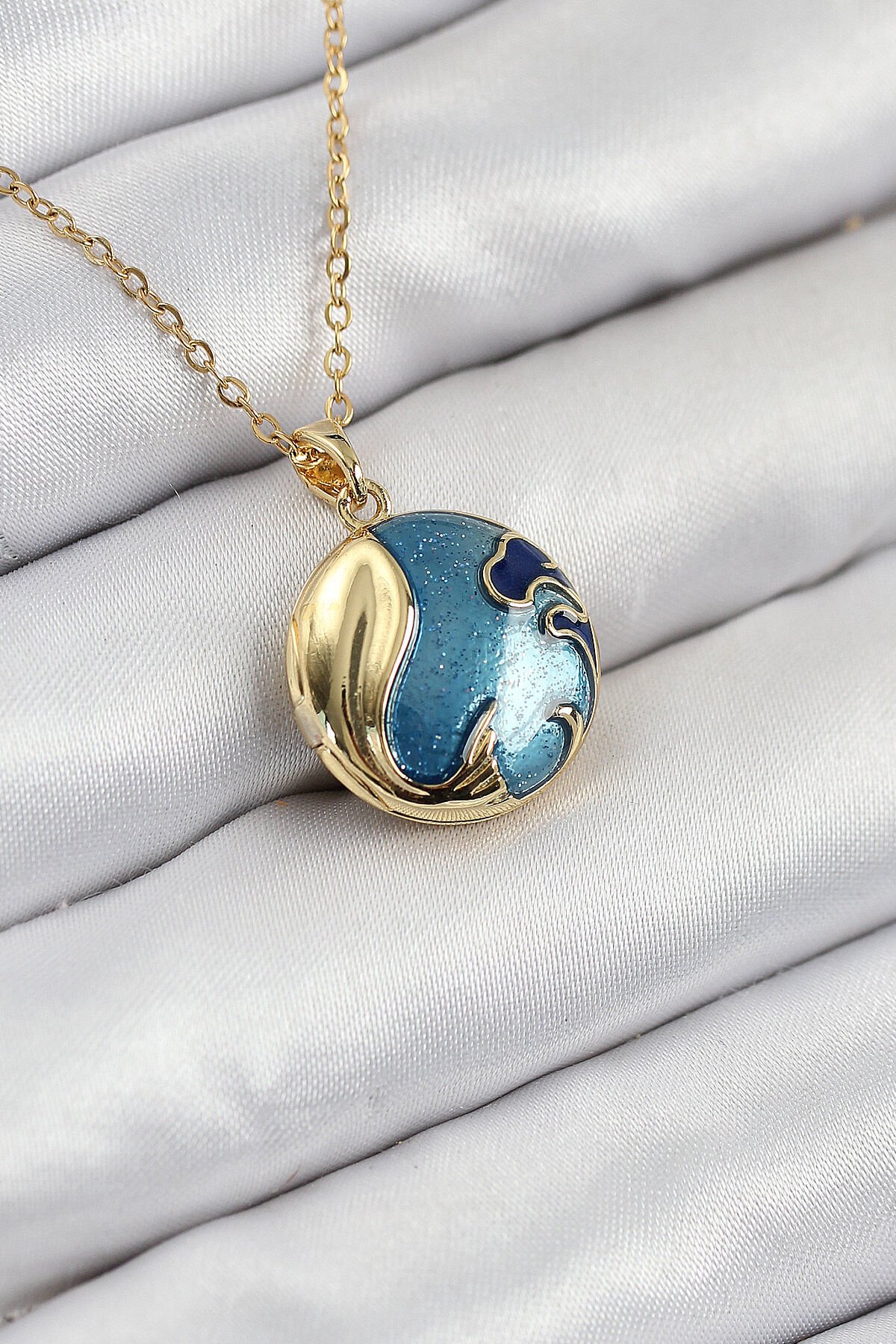 316L Çelik Açılabilr Kapaklı Deniz Model Gold Renk Kadın Kolye