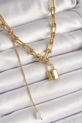 316L Çelik Gold Renk Tifany Zincir Model Kilit Figür Sallantı İnci Detay Kadın Kolye