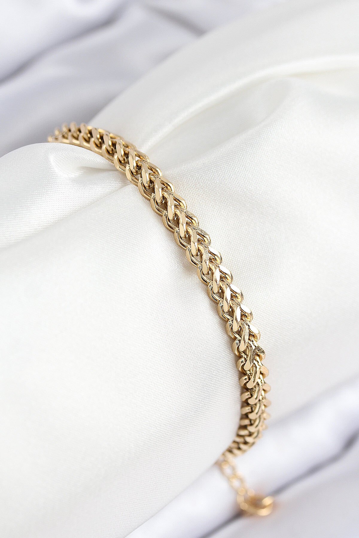 316L Çelik Örgü Zincir Model Gold Renk Kadın Bileklik