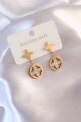 Çelik Gold Renk Yonca Model Kadın Küpe