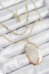 Pirinç Çoklu Zincirli İstiridye Model Gold Renk Kadın Kolye