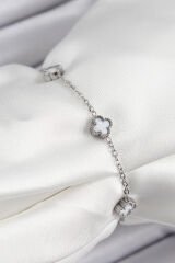 316L Çelik Beyaz Sedef Yonca Model Gümüş Renk Kadın Bileklik