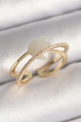 Pirinç Gold Renk Beyaz Kristal Kalp Model Zirkon Taş Detay Kadın Yüzük