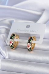 Pirinç Gold Renk Siyah Çiçek İşleme Kadın Küpe