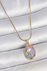 316L Çelik Gold Renk Zincir Mix Renk Deniz Yıldız İşlemeli Renki Çiçek Detay Portre Model Kadın Kolye