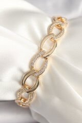 Pirinç Gold Renk Zirkon Taşlı Oval Zincir Model Kadın Bileklik