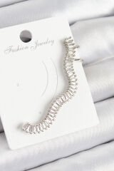 Pirinç Su Yolu Model Gümüş Renk Sağ Kıkırdak Küpe