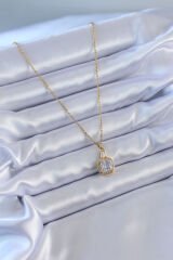 316L Çelik Gold Renk Kare Kristal Taşlı Kadın Kolye