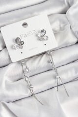 Pirinç Zirkon Taşlı Sallantılı Kelebek Model Gümüş Renk 925 Ayar Gümüş Çivi Kadın Küpe