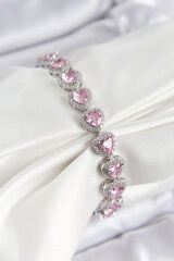 Pirinç Zirkon Taşlı Pembe Kalp Baget Model Gümüş Renk VIP Seri Kadın Bileklik