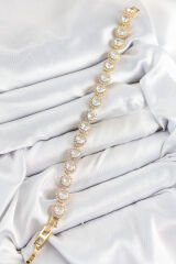 Pirinç Zirkon Taşlı Daire Baget Model Gold Renk VIP Seri Kadın Bileklik