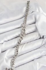 Pirinç Zirkon Taşlı Küba Zincir Model Gümüş Renk Kadın Bileklik