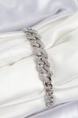 Pirinç Zirkon Taşlı Küba Zincir Model Gümüş Renk Kadın Bileklik