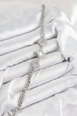 Pirinç Zirkon Taşlı Yonca Model Gümüş Renk Kadın Bileklik