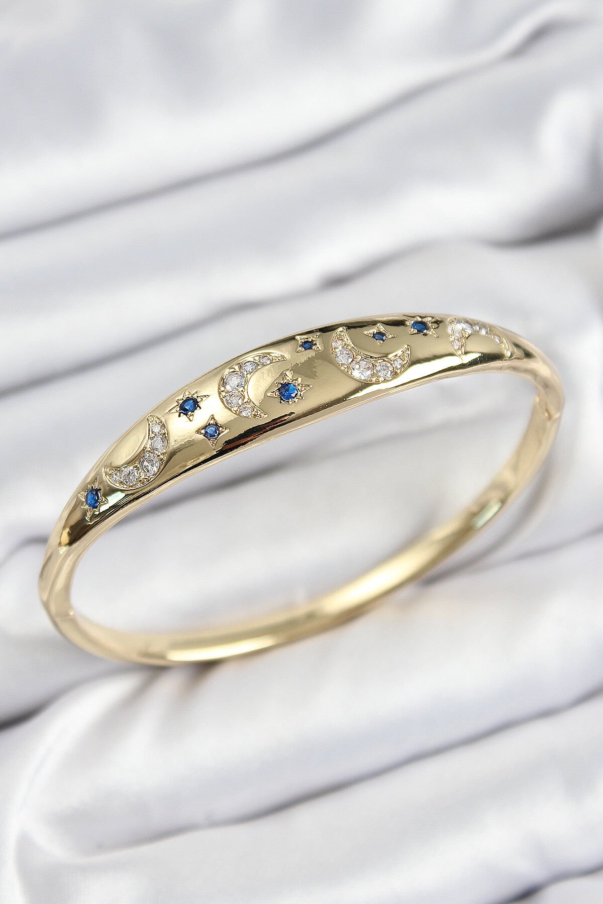 Pirinç Zirkon Taşlı Kutup Yıldızı Ve Hilal Model Gold Renk Kadın Kelepçe