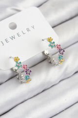 Pirinç Renkli Papatya Model Gümüş Renk Kadın Küpe