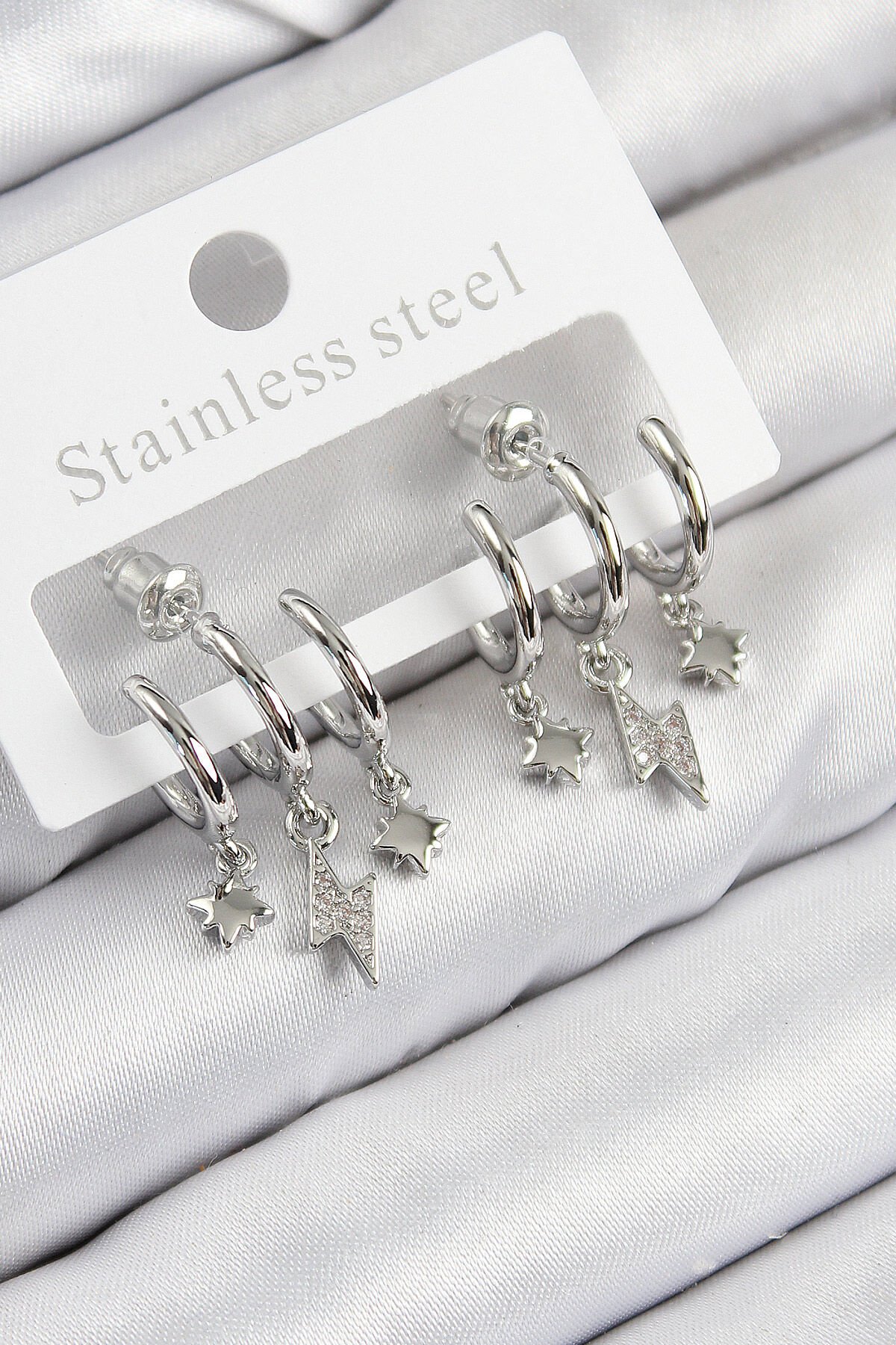 Pirinç Zirkon Taşlı Şimşek Model Gümüş Renk Kadın Küpe