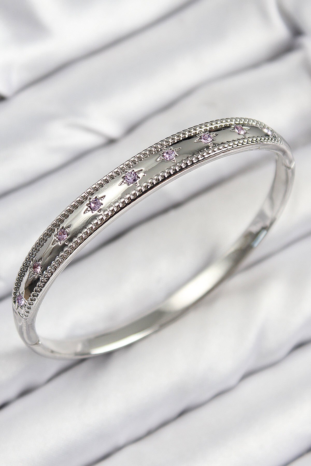 Pirinç Zirkon Taşlı Kutup Yıldızı Model Gümüş Renk Kadın Kelepçe