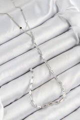 Pirinç Zirkon Taşlı Model Gümüş Renk Y Kolye