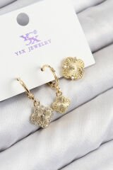 Pirinç Zirkon Taşlı 3'lü Yonca Model Gold Renk Kadın Küpe