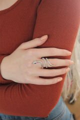Ayarlanabilir Silver Renk Zirkon Taşlı Yılan Yüzük