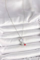 316L Çelik Gümüş Renk Zincir Zirkon Taşlı Ayıcık Model Kırmızı Kalp Detay Kadın Kolye