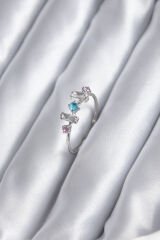 Gümüş Renk Renkli Zirkon Taşlı Kadın Yüzük