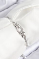 Pirinç Zirkon Taşlı Zincir Model Gümüş Renk Asansörlü Kadın Bileklik