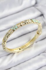 Mineli Pirinç Zirkon Taşlı Yeşil Krem Çiçek Motifli Gold Kadın Kelepçe